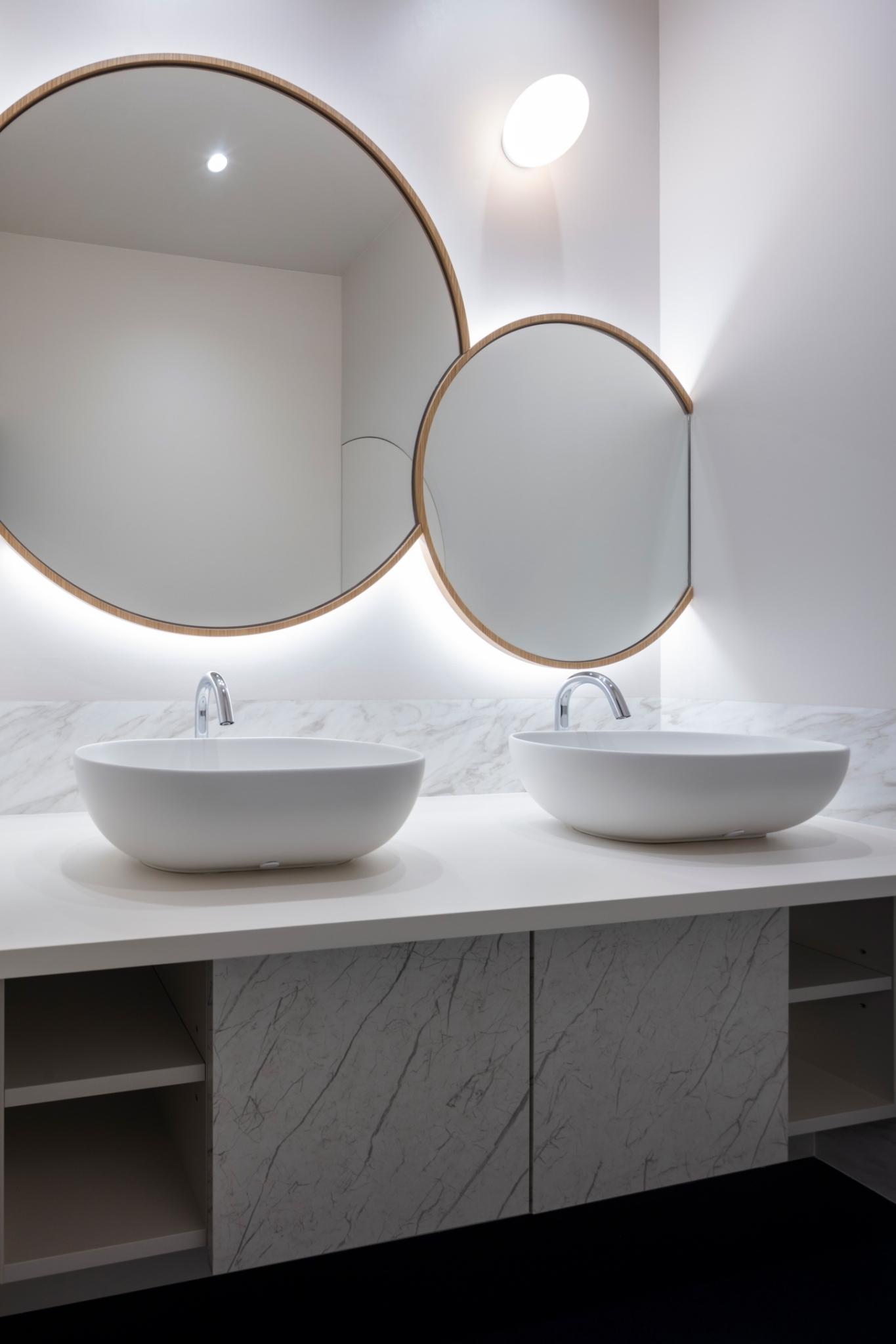 レナトゥスクリニック新宿院 外観・院内